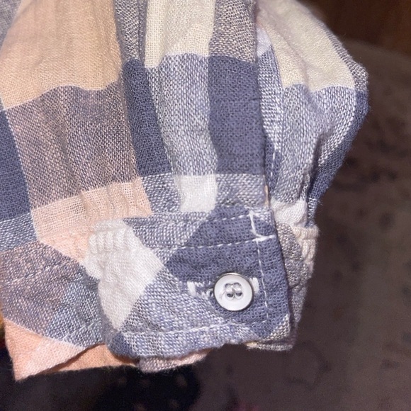 Bella Dahl Linen Blend Pink Plaid Fringed Shirt Women's size M CUTE and COMFY🩷 - Picture 4 of 8